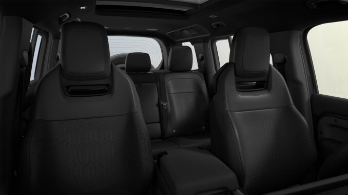 Land Rover Defender 4.4 P635 Octa Black 110 5dr Auto Petrol Estate - Image 6